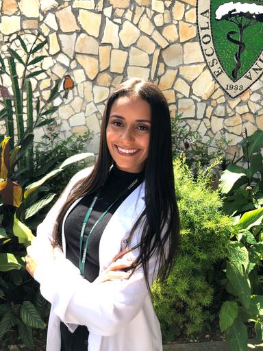 Isabela Cristina dos Santos Pedro